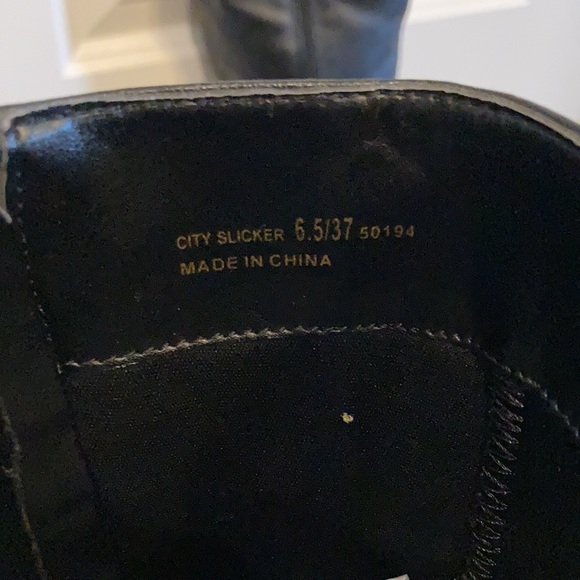 Dirty Laundry City Slicker Black Boots - Picture 4 of 7